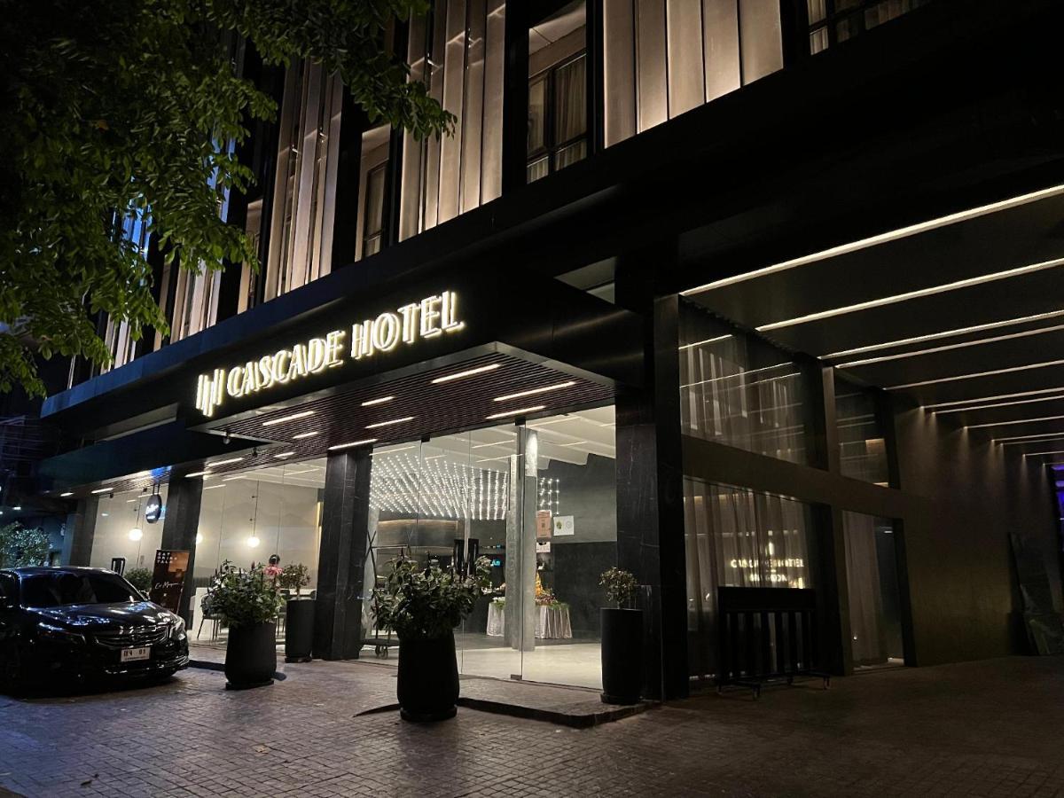 Cascade Hotel Банкок Екстериор снимка