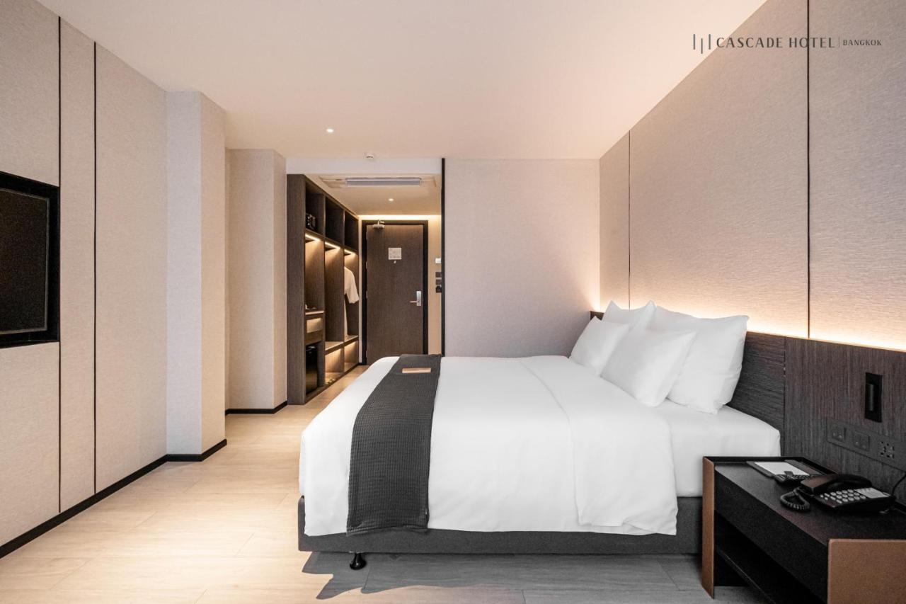Cascade Hotel Банкок Екстериор снимка