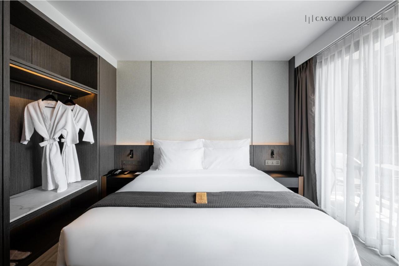 Cascade Hotel Банкок Екстериор снимка