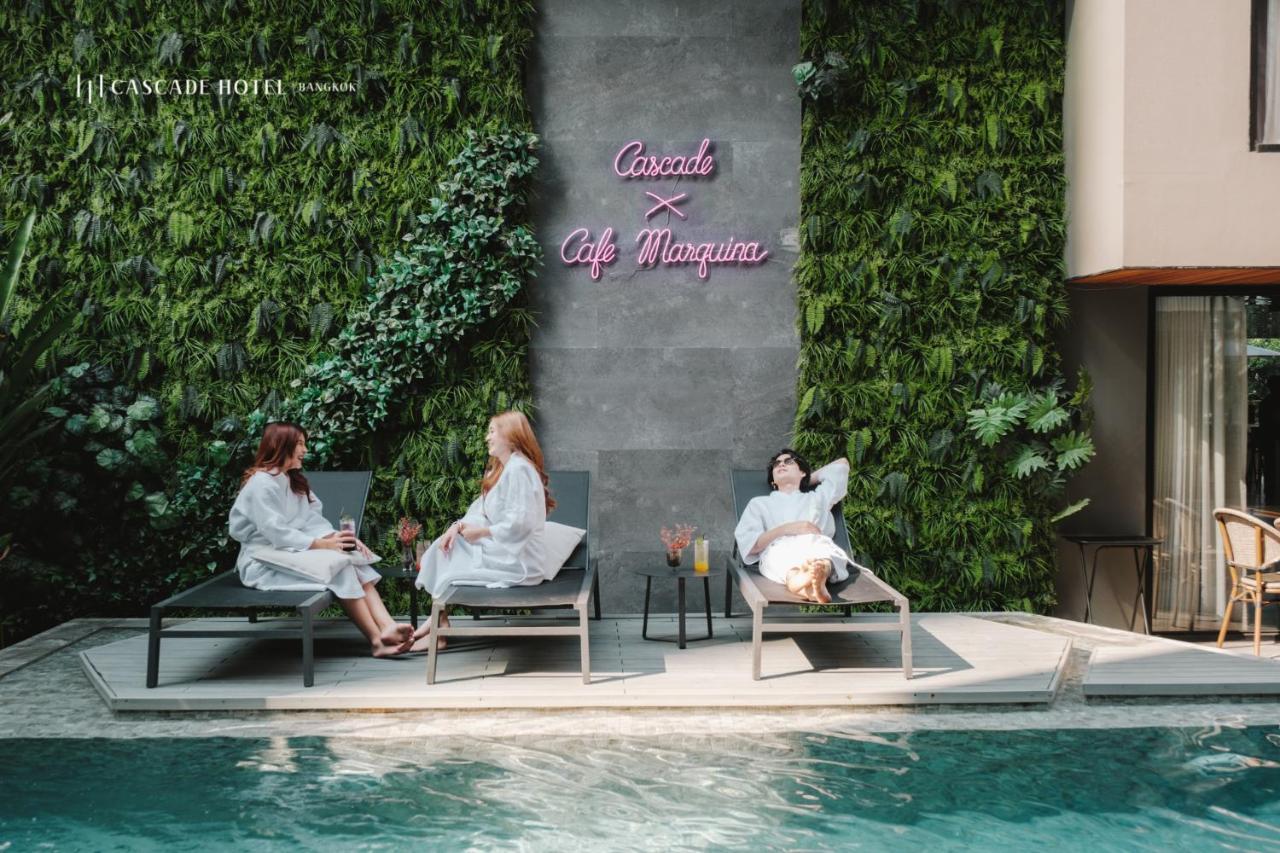 Cascade Hotel Банкок Екстериор снимка