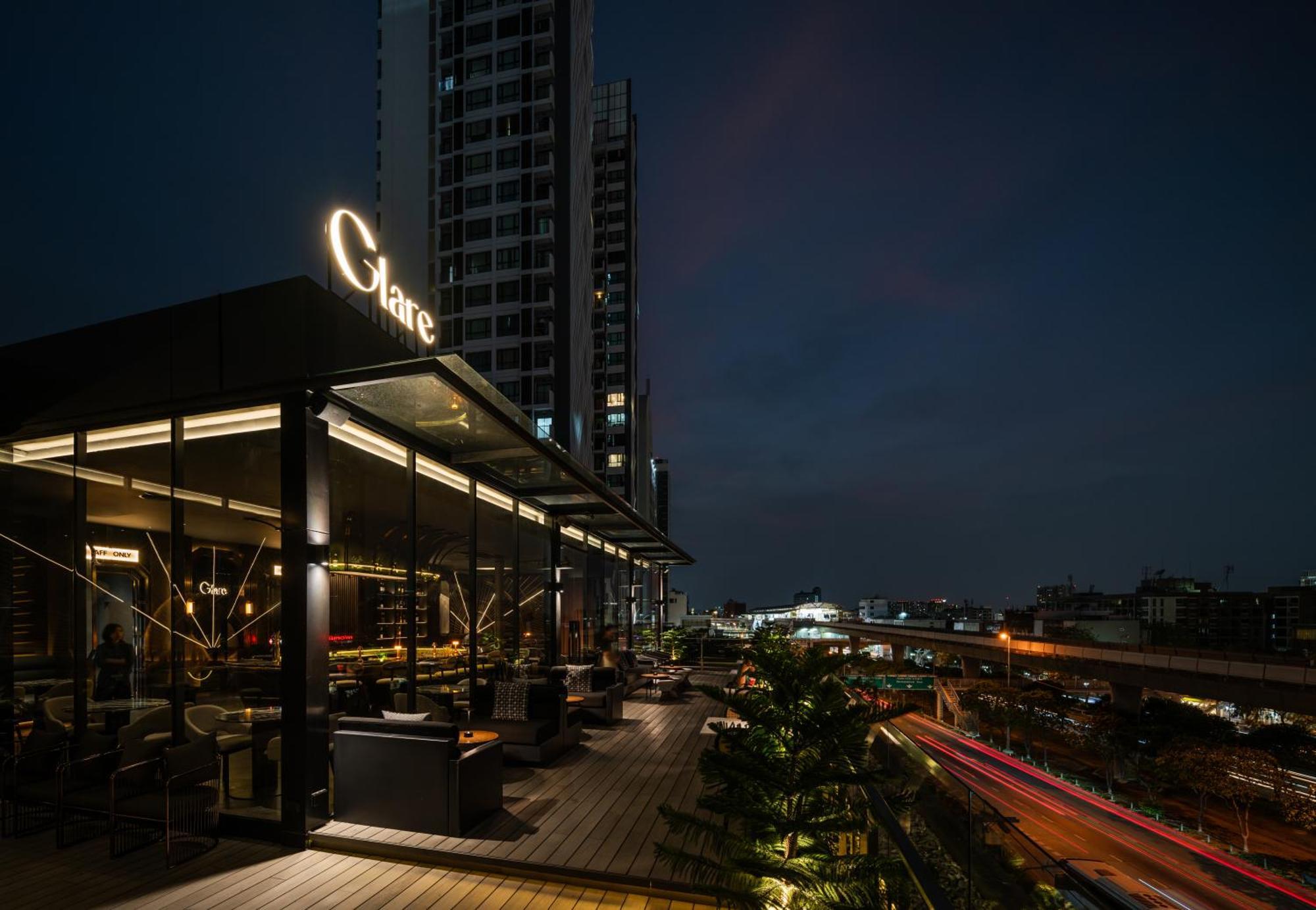 Cascade Hotel Банкок Екстериор снимка